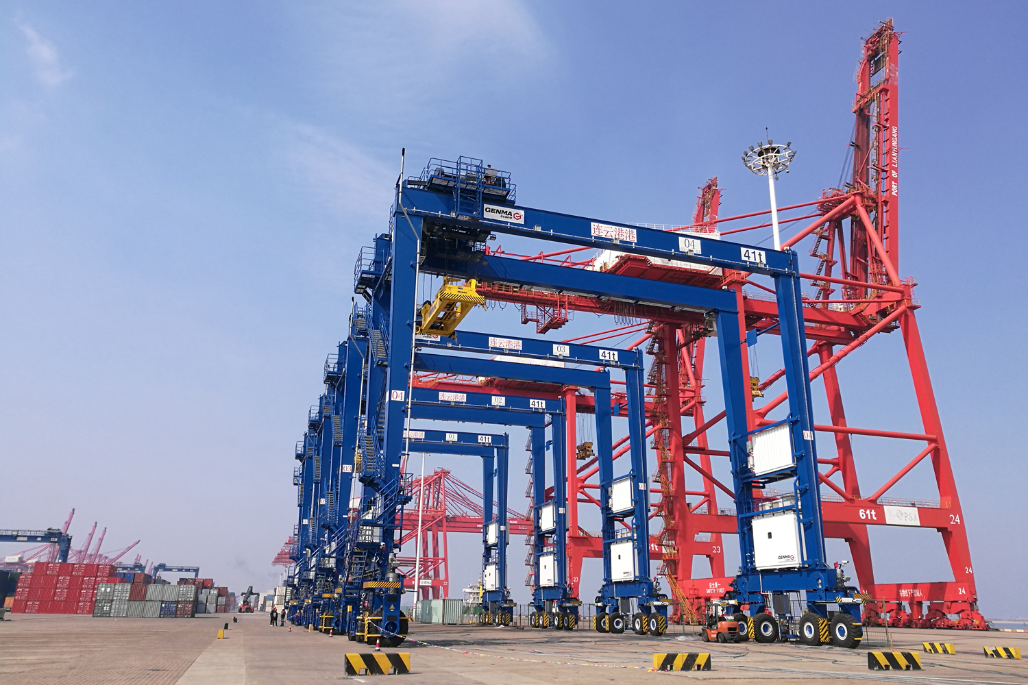 助力码头智慧升级 | GENMA与 PSA 连云港码头签约8台 RTG改造项目(图1)