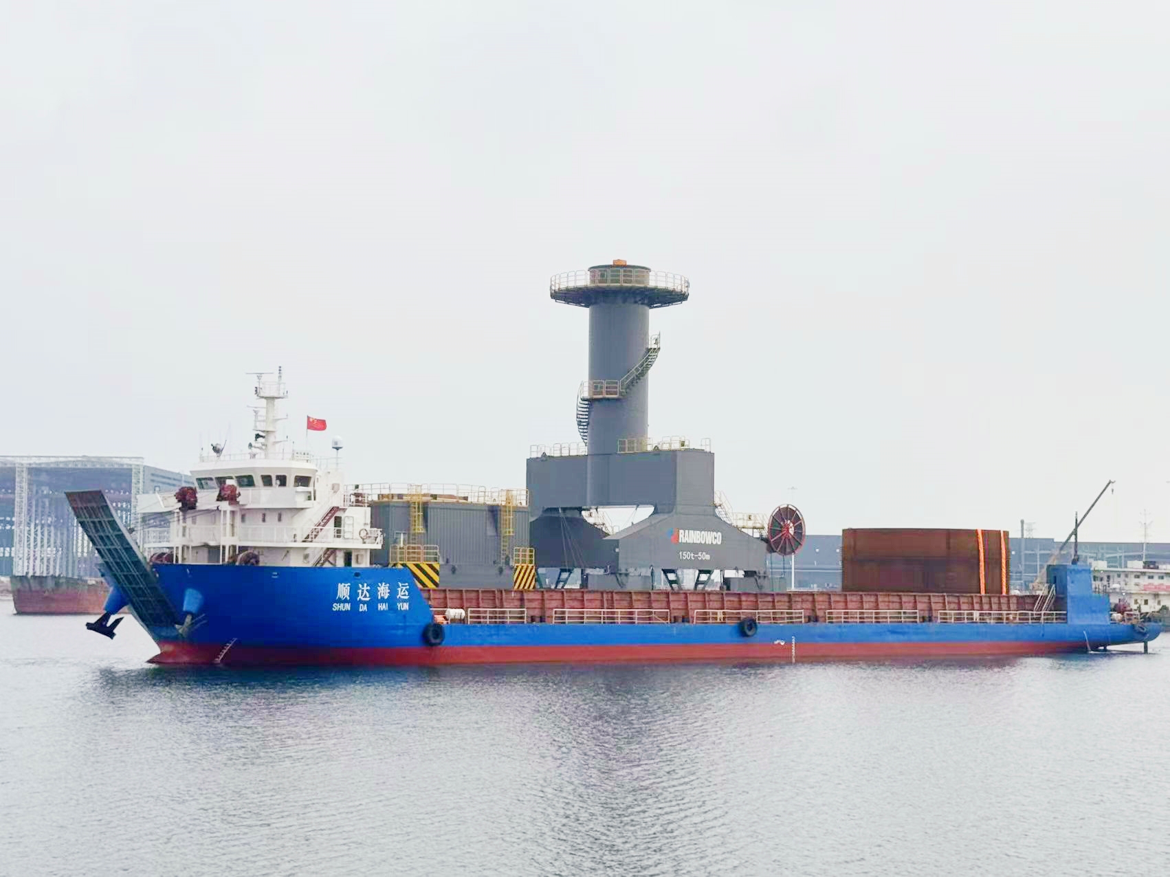 威廉希尔智装码头迎来首艘船舶靠泊，GENMA通州湾制造基地发运能力实现重大突破(图1)