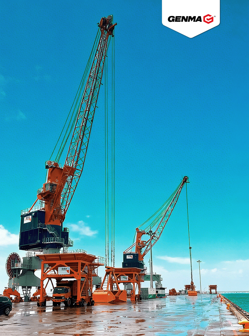 GENMA交付BMS两台移动式港口起重机(图2)